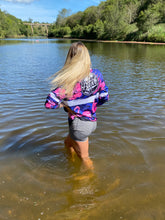 Load image into Gallery viewer, Flamingo Magic Fishing Jersey
